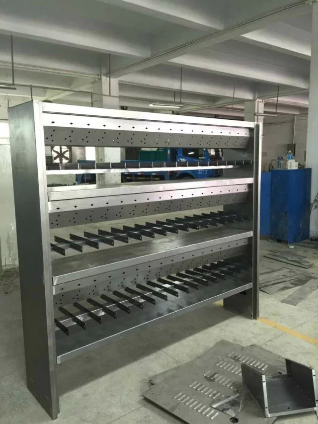 深圳达兴专业钣金加工